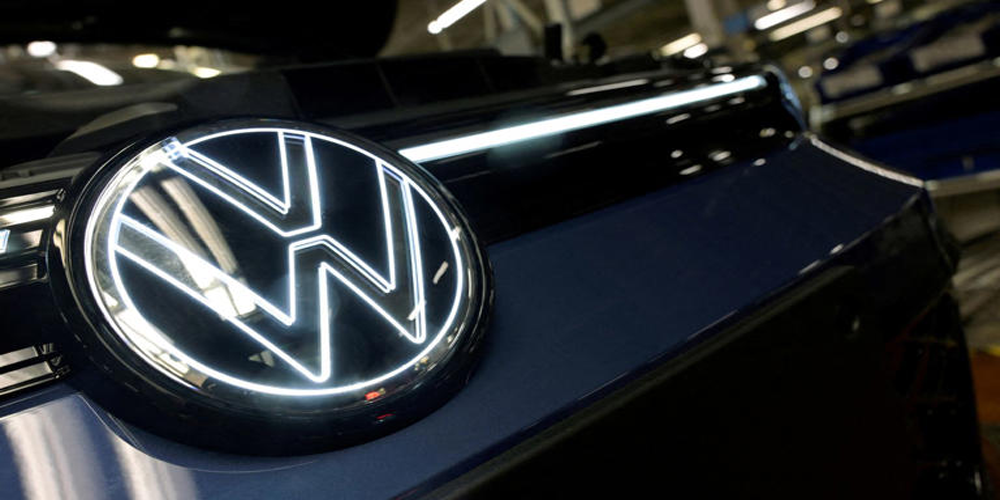 Volkswagen to Shut Factories